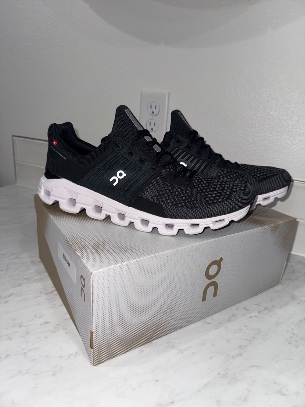 On Cloud Men’s Athletic Running Shoes - Black/White